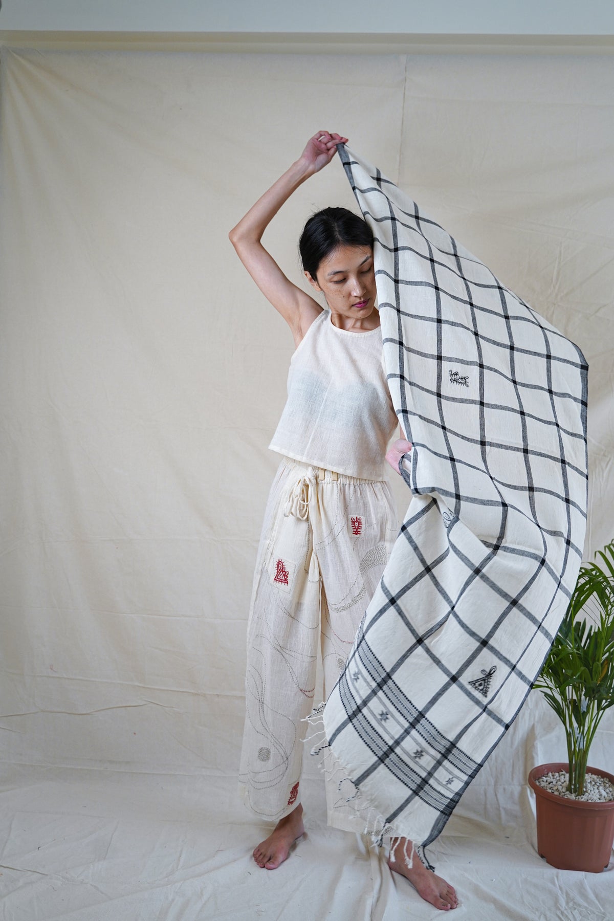 Monochrome Gingham scarf